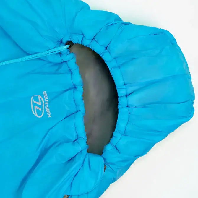Highlander Zeta 150 Sovepose Sky Blue – Ultralett sommersovepose - Game-On.no