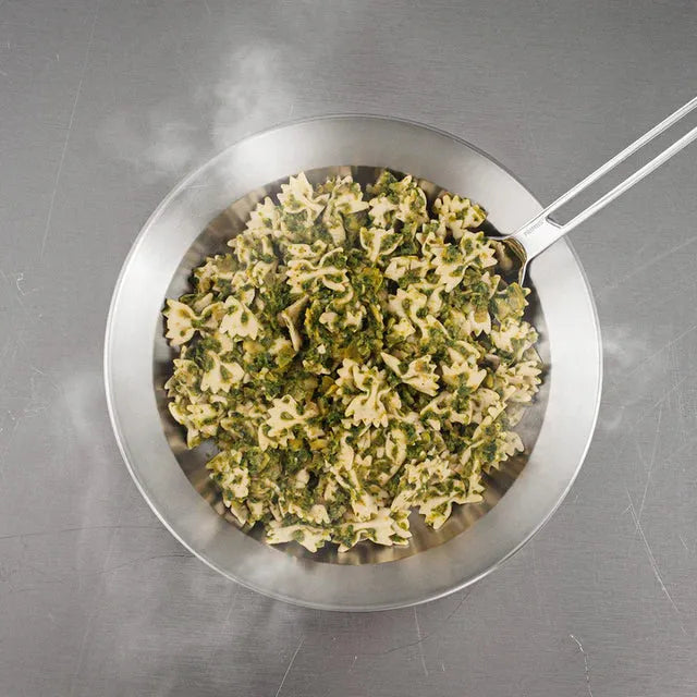 LYOFOOD Farfalle med spinat og gorgonzola – Pastamiddag for tur og ekspedisjon - Game-On.no